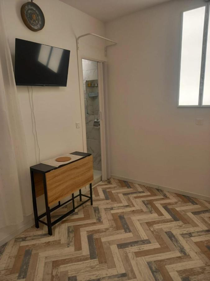 Tres Joli Petit Studio Aux Portes Paris Ivry-sur-Seine Exteriér fotografie